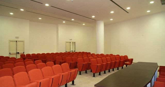 SALA POLIFUNZIONALE SERRARA FONTANA (NA)